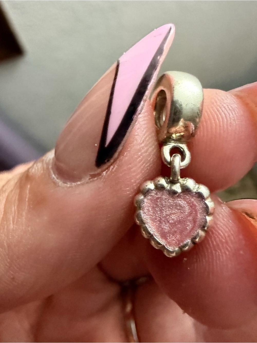 Pandora “Young Love” Pink Heart Dangle #790471EN28